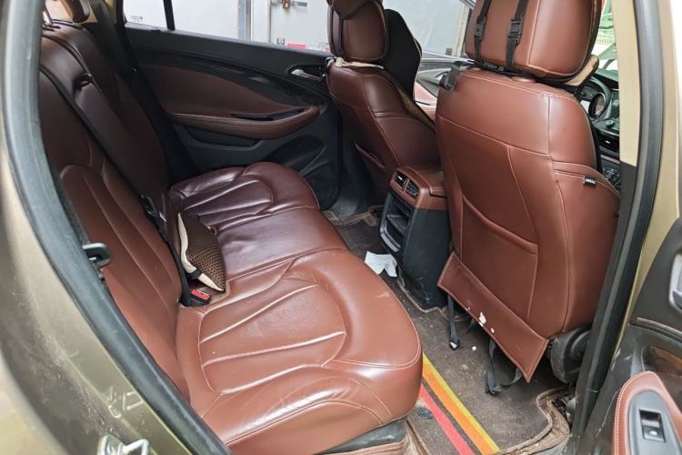 Used Buick Envision 2015 20T Four-Wheel Drive Elite Model Left Rear Seat