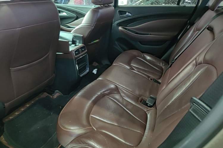 Used Buick Envision 2015 20T Four-Wheel Drive Elite Model Left Rear Seat