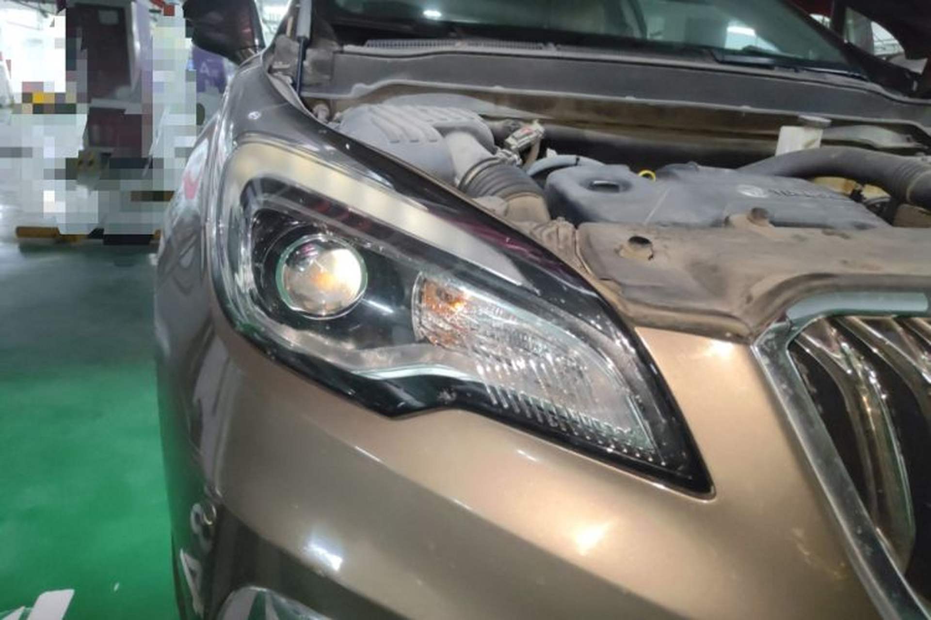 Used Buick Envision 2015 20T Two-Wheel-Drive Leading Model Right Front Headlight