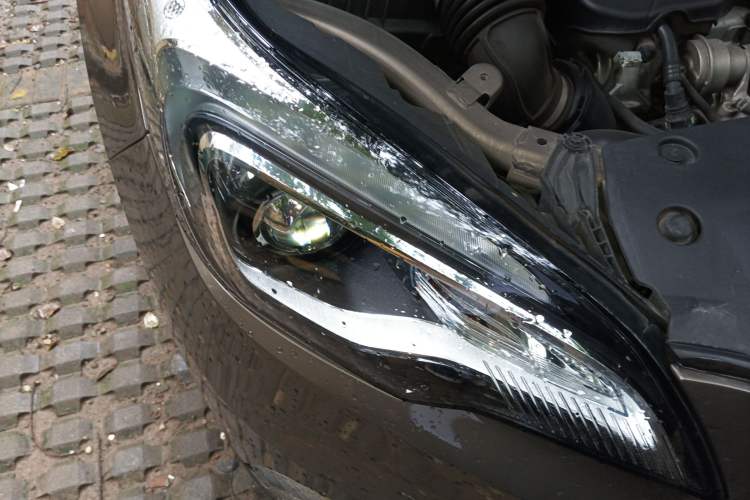 Used Buick Envision 2015 20T Two-Wheel-Drive Elite Model Right Front Headlight