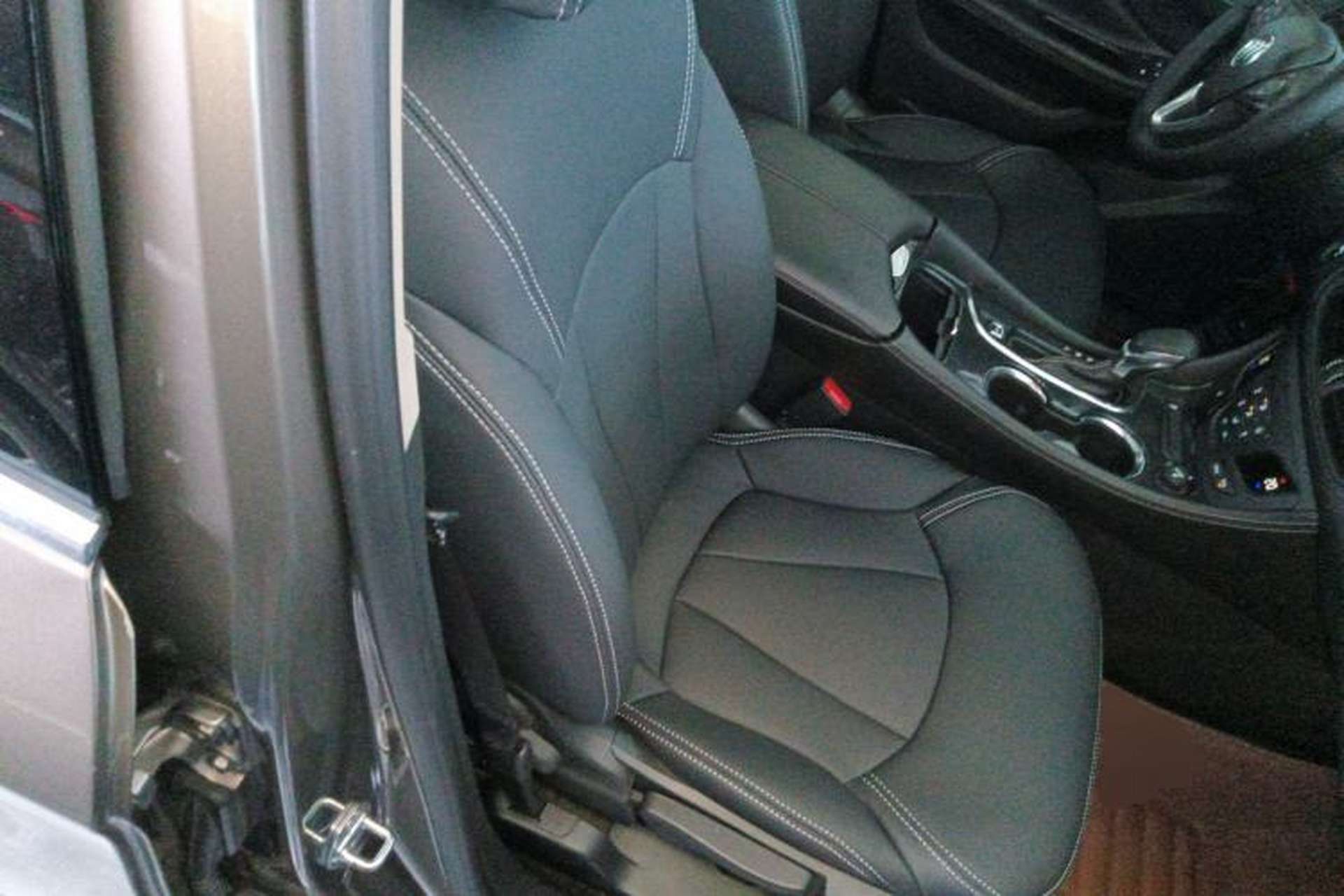 Used Buick Envision 2015 20T Two-Wheel-Drive Leading Model Right Front Seat
