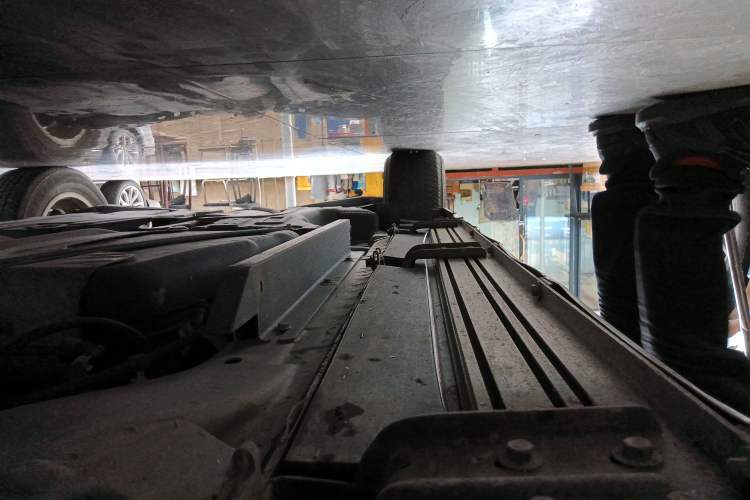 Used Buick Envision 2015 20T Two-Wheel-Drive Leading Model Right Side Sill