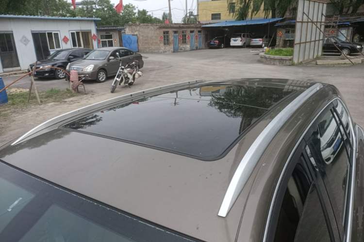 Used Buick Envision 2015 20T Two-Wheel-Drive Elite Model Roof
