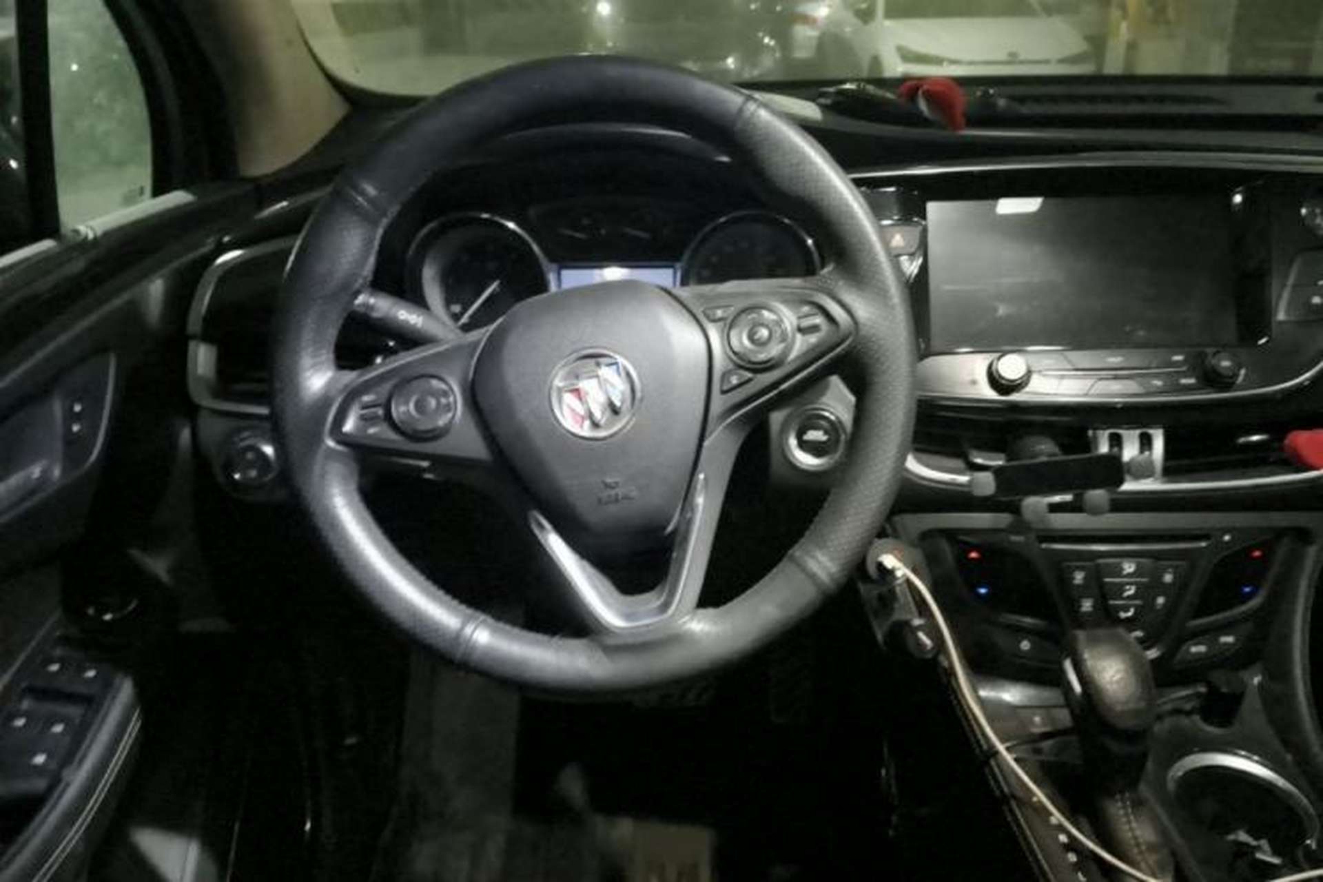 Used Buick Envision 2015 20T Two-Wheel-Drive Leading Model Steering Wheel