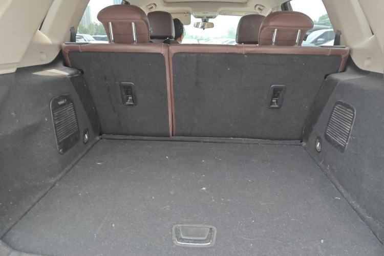 Used Buick Envision 2015 20T Four-Wheel Drive Elite Model Trunk