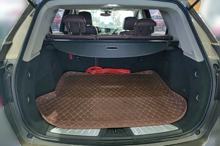 Used Buick Envision 2015 20T Four-Wheel Drive Elite Model Trunk