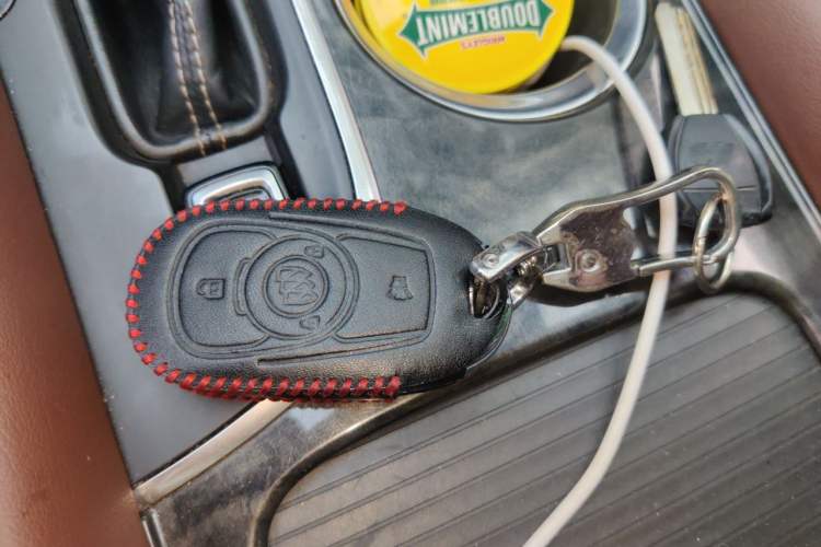 Used Buick Envision 2015 20T Two-Wheel-Drive Elite Model Vehicle Key