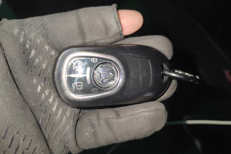 Used Buick Envision 2015 20T Two-Wheel-Drive Leading Model Vehicle Key