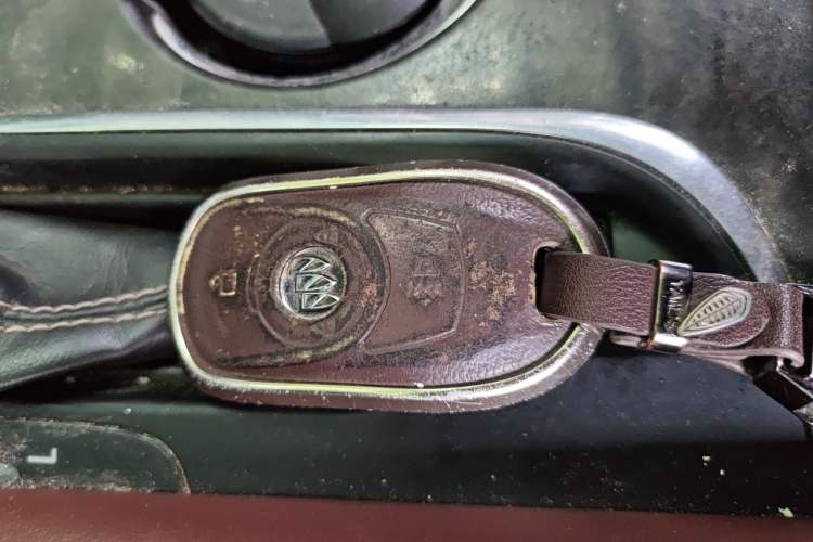 Used Buick Envision 2015 20T Four-Wheel Drive Elite Model Vehicle Key