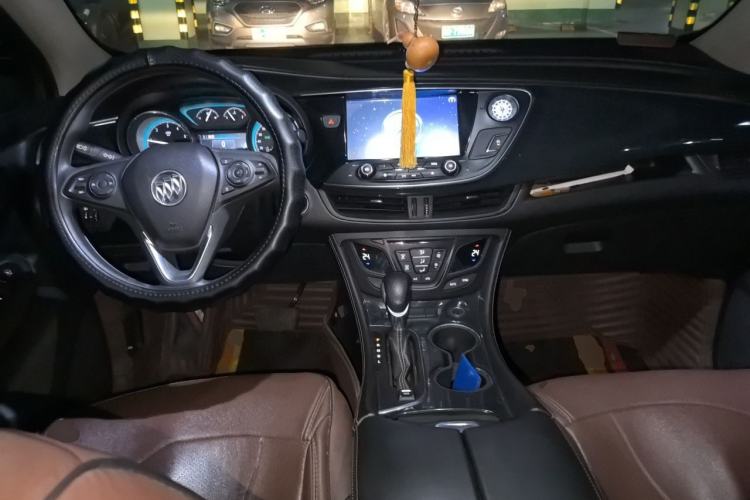 Used Buick Envision 2015 20T Two-Wheel-Drive Leading Model Center Console
