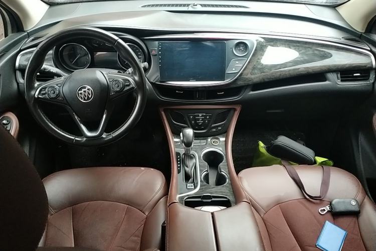 Used Buick Envision 2015 20T Two-Wheel-Drive Elite Model Center Console
