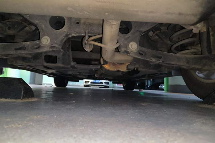 Used Buick Envision 2015 20T Two-Wheel-Drive Leading Model Chassis Rear