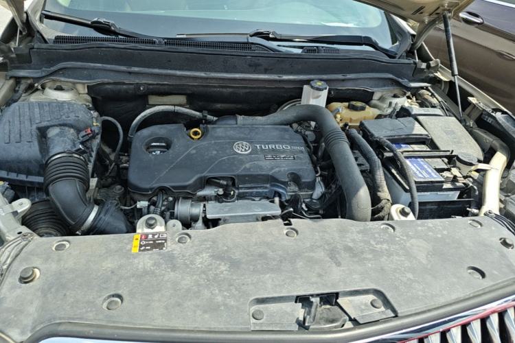 Used Buick Envision 2015 20T Four-Wheel Drive Luxury Model Engine Bay