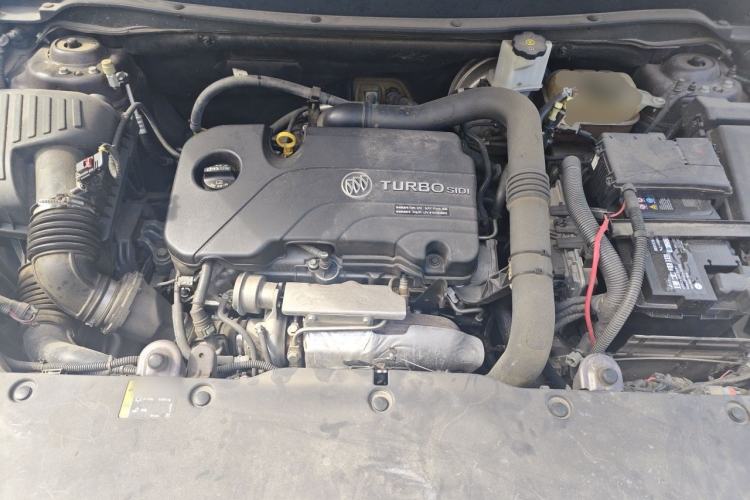 Used Buick Envision 2015 20T Two-Wheel-Drive Elite Model Engine Bay