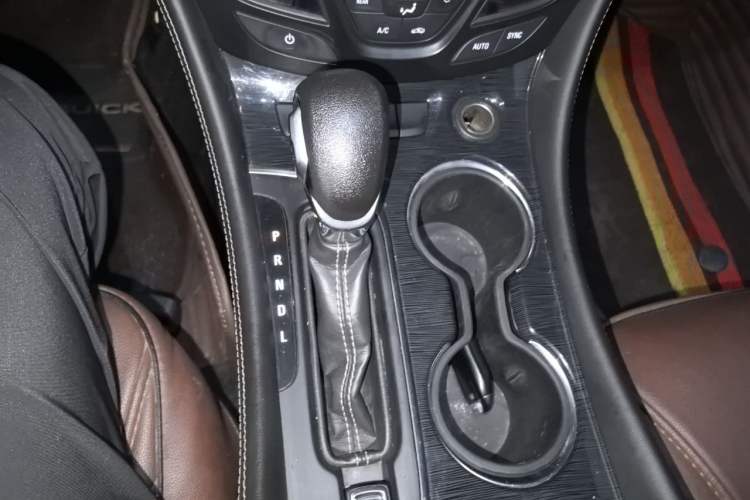 Used Buick Envision 2015 20T Two-Wheel-Drive Leading Model Gear Lever