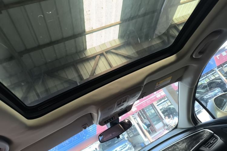 Used Buick Envision 2015 20T Four-Wheel Drive Luxury Model Headliner
