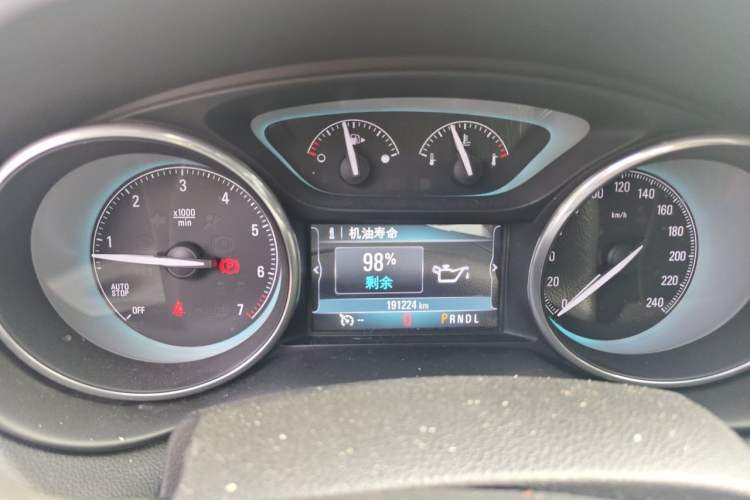 Used Buick Envision 2015 20T Two-Wheel-Drive Elite Model Instrument Cluster