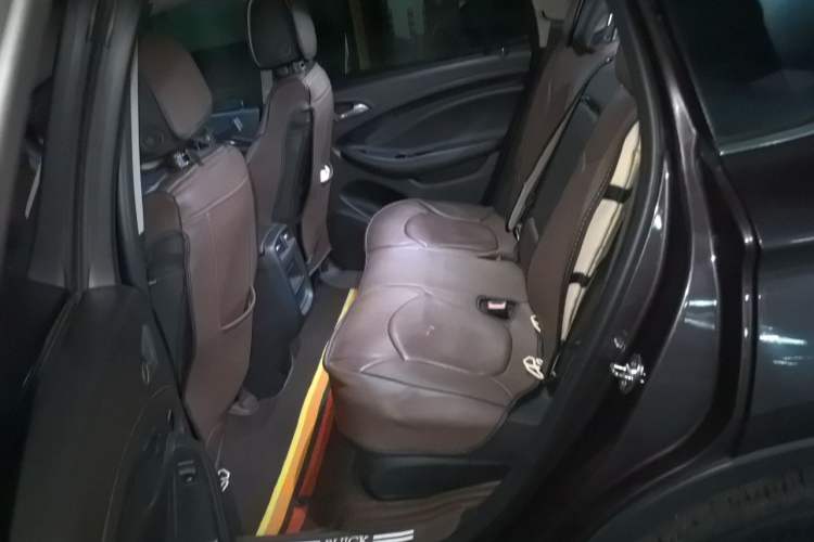 Used Buick Envision 2015 20T Two-Wheel-Drive Leading Model Left Rear Seat