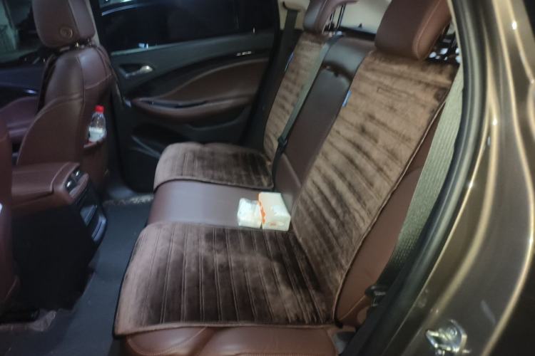 Used Buick Envision 2015 20T Two-Wheel-Drive Elite Model Left Rear Seat