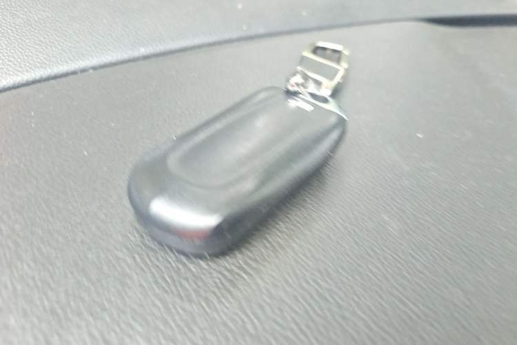 Used Buick Envision 2015 20T Two-Wheel-Drive Elite Model Vehicle Key