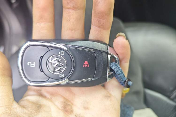 Used Buick Envision 2015 20T Two-Wheel-Drive Elite Model Vehicle Key