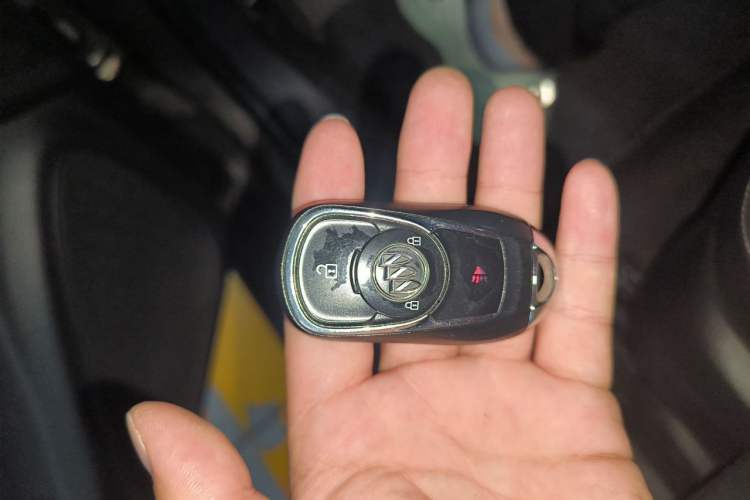 Used Buick Envision 2015 20T Two-Wheel-Drive Leading Model Vehicle Key