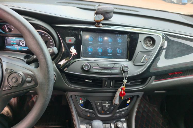 Used Buick Envision 2015 20T Two-Wheel-Drive Leading Model Audio And AC Panel