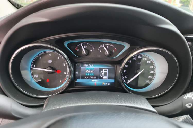 Used Buick Envision 2015 20T Two-Wheel-Drive Leading Model Instrument Cluster