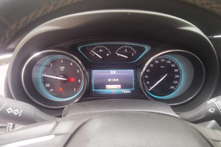 Used Buick Envision 2015 20T Two-Wheel-Drive Elite Model Instrument Cluster