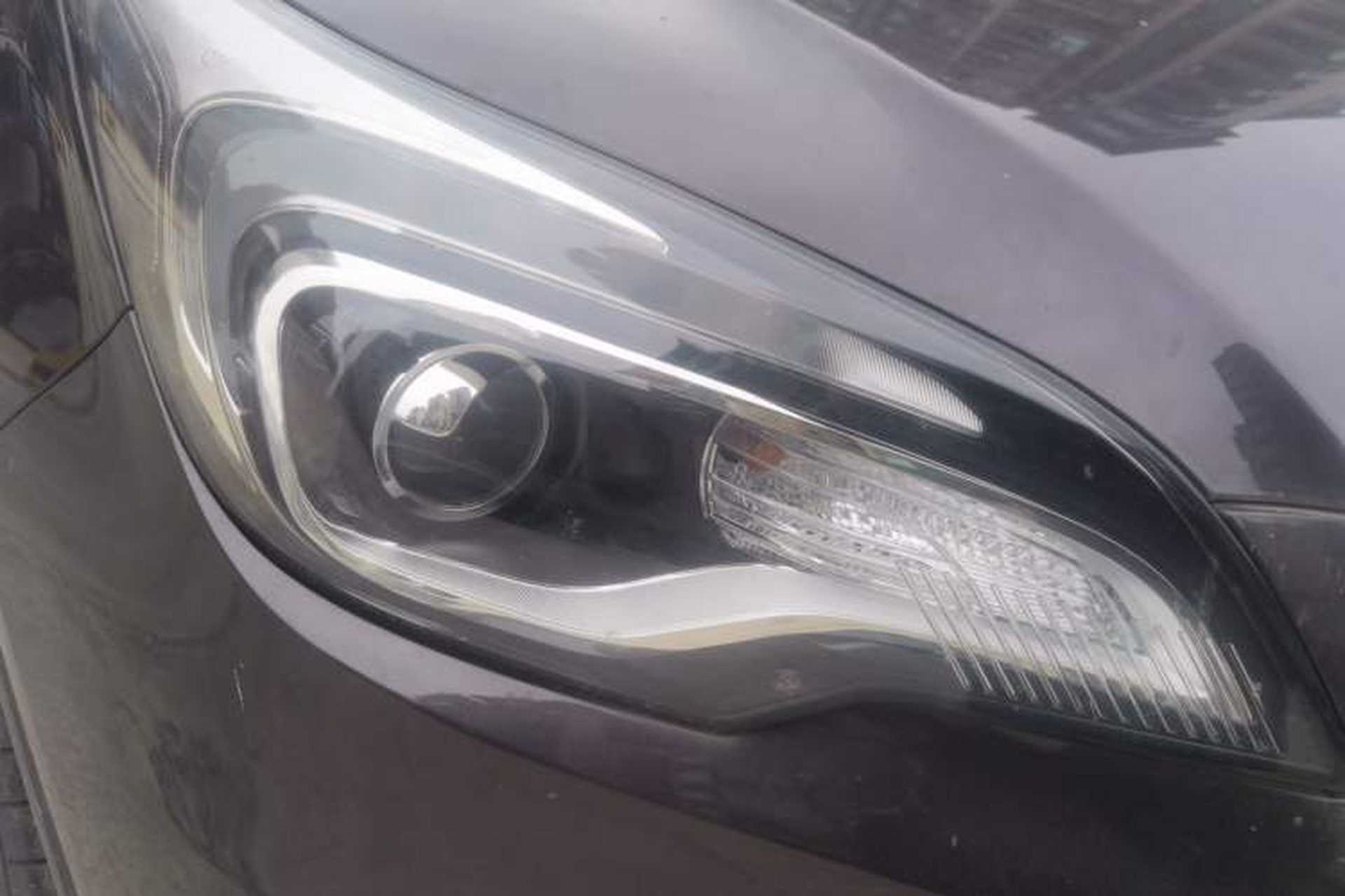 Used Buick Envision 2015 20T Two-Wheel-Drive Elite Model Right Front Headlight