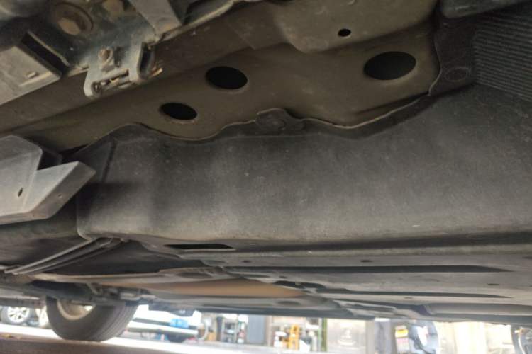Used Buick Envision 2015 20T Two-Wheel-Drive Elite Model Chassis Rear Left