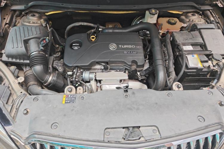 Used Buick Envision 2015 20T Four-Wheel Drive Luxury Model Engine Bay