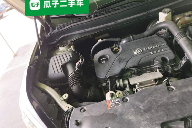 Used Buick Envision 2015 20T Four-Wheel Drive Elite Model Engine Bay Right