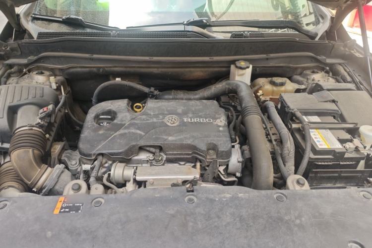 Used Buick Envision 2015 20T Two-Wheel-Drive Elite Model Engine Bay