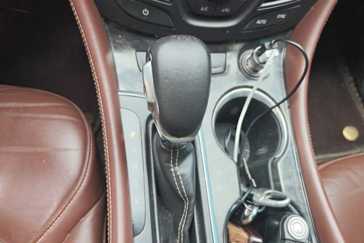 Used Buick Envision 2015 20T Four-Wheel Drive Luxury Model Gear Lever