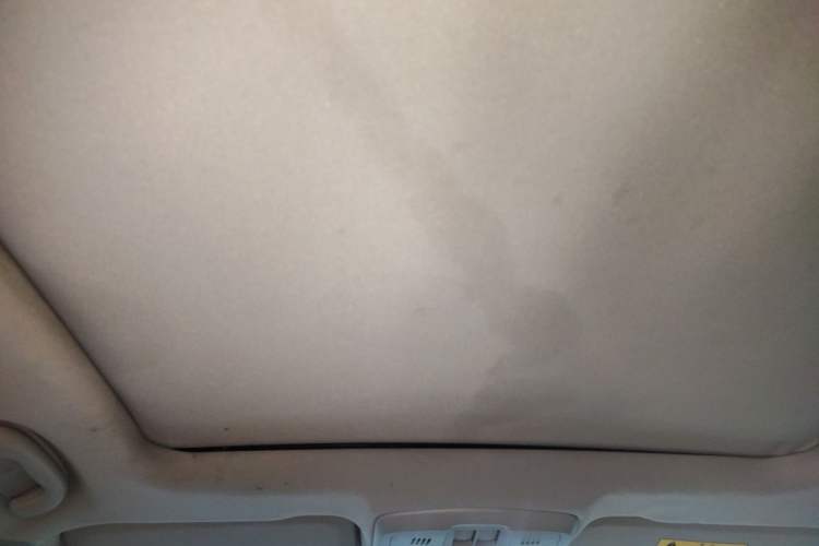 Used Buick Envision 2015 20T Two-Wheel-Drive Elite Model Headliner