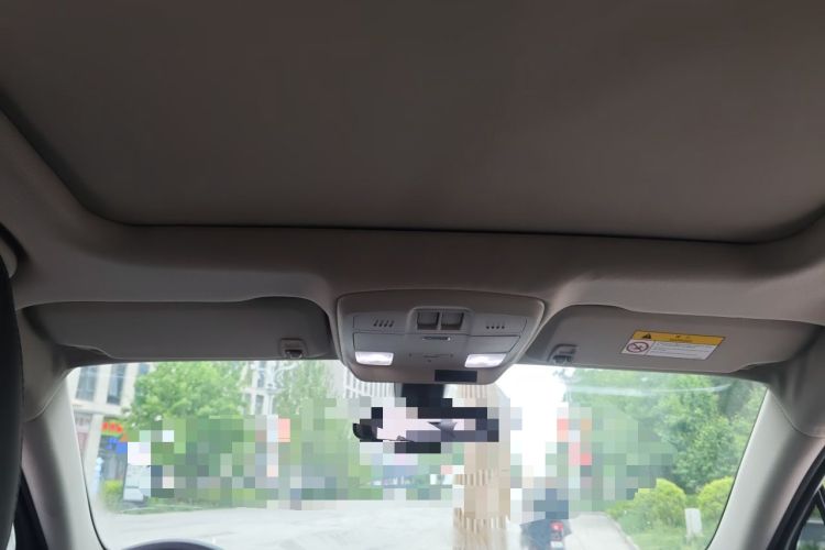 Used Buick Envision 2015 20T Two-Wheel-Drive Elite Model Headliner