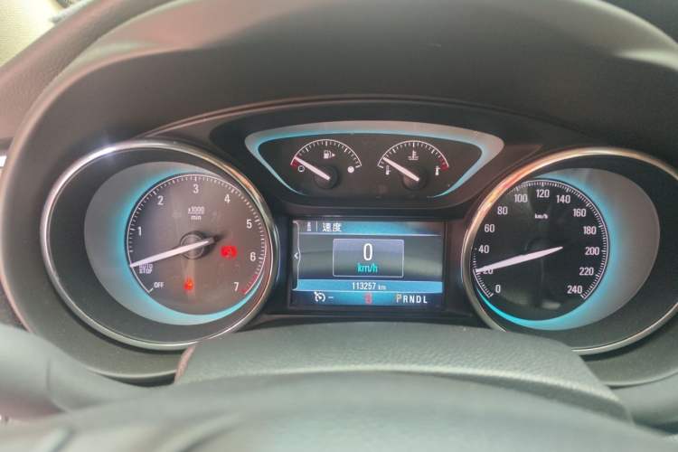 Used Buick Envision 2015 20T Two-Wheel-Drive Elite Model Instrument Cluster