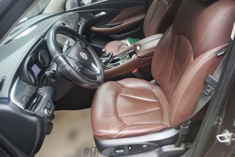 Used Buick Envision 2015 20T Two-Wheel-Drive Elite Model Left Front Seat