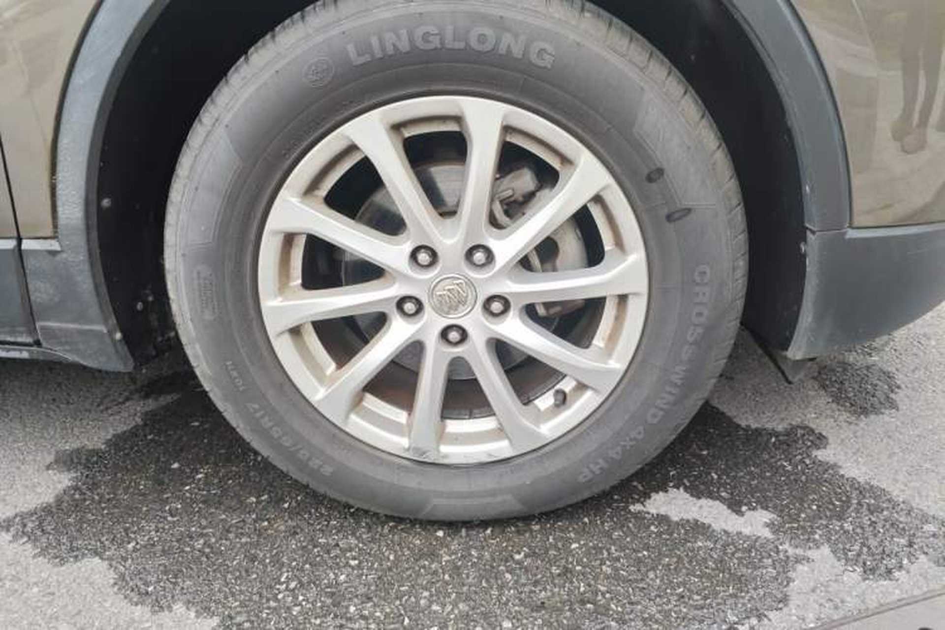 Used Buick Envision 2015 20T Two-Wheel-Drive Elite Model Right Front Wheel Hub