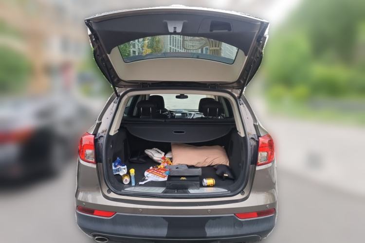 Used Buick Envision 2015 20T Two-Wheel-Drive Elite Model Trunk