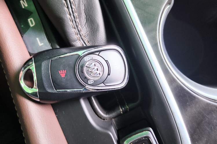 Used Buick Envision 2015 20T Four-Wheel Drive Elite Model Vehicle Key