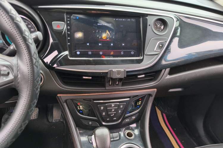 Used Buick Envision 2015 20T Two-Wheel-Drive Leading Model Audio And AC Panel