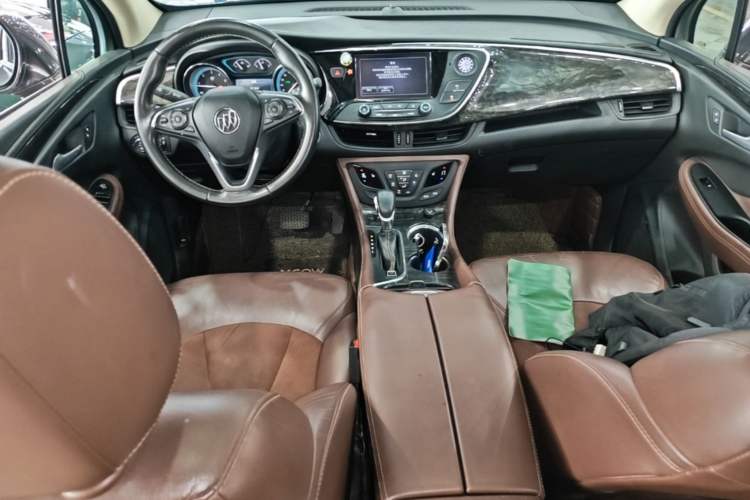 Used Buick Envision 2015 20T Two-Wheel-Drive Elite Model Center Console