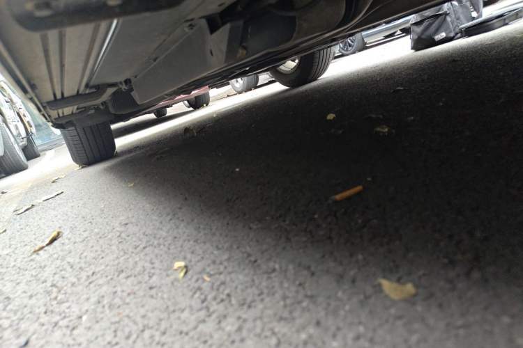 Used Buick Envision 2015 20T Two-Wheel-Drive Elite Model Chassis Front Right