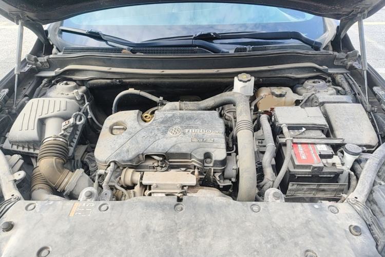 Used Buick Envision 2015 20T Two-Wheel-Drive Elite Model Engine Bay