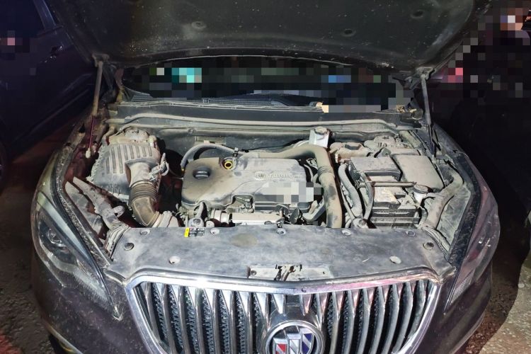 Used Buick Envision 2015 20T Two-Wheel-Drive Elite Model Engine Bay