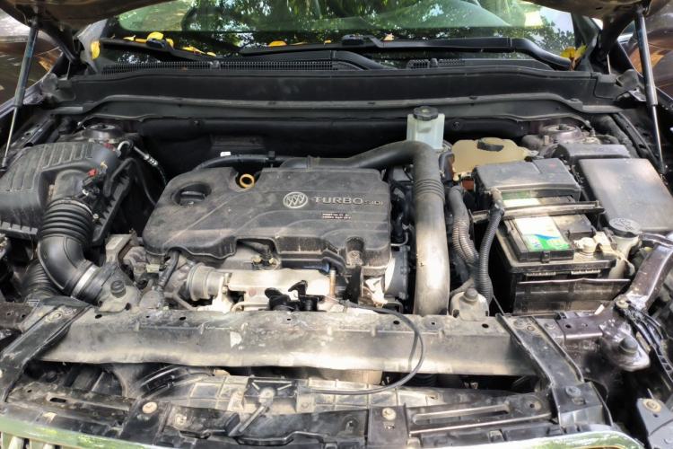 Used Buick Envision 2015 20T Four-Wheel Drive Luxury Model Engine Bay