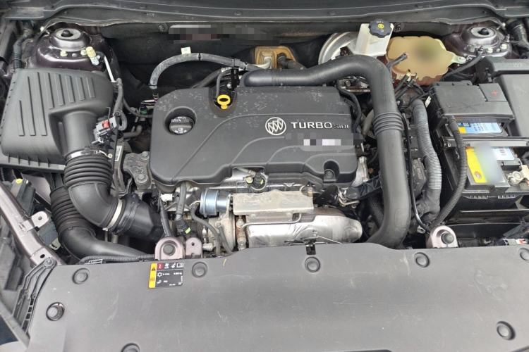 Used Buick Envision 2015 20T Two-Wheel-Drive Elite Model Engine Bay