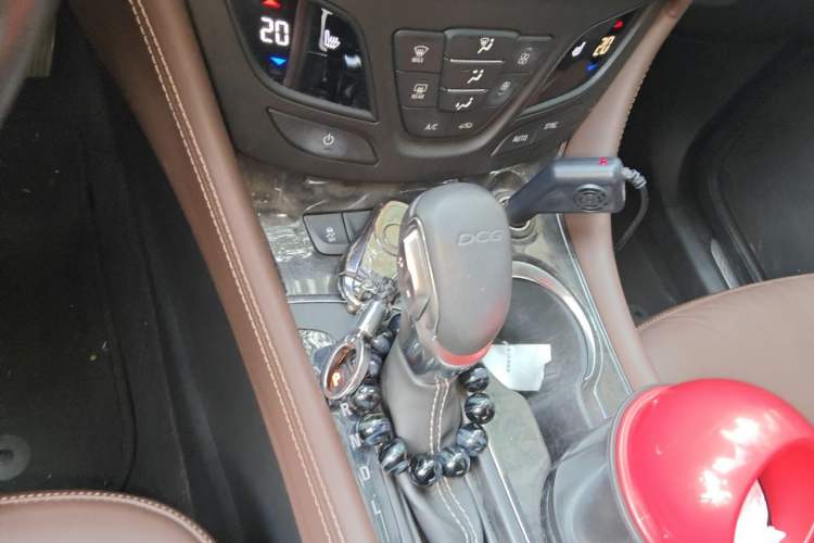 Used Buick Envision 2015 20T Two-Wheel-Drive Elite Model Gear Lever